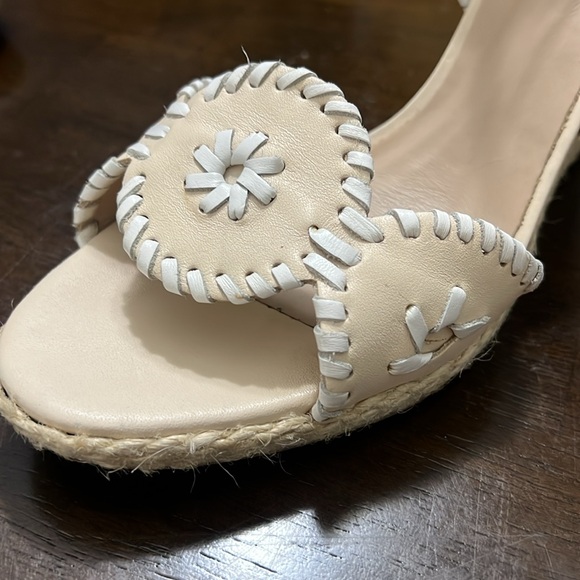 Jack Rogers Wedges. Size 10. Natural and White. - Picture 9 of 13
